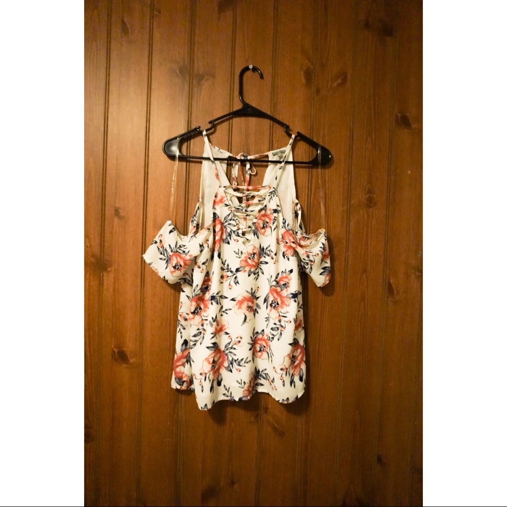 Floral top